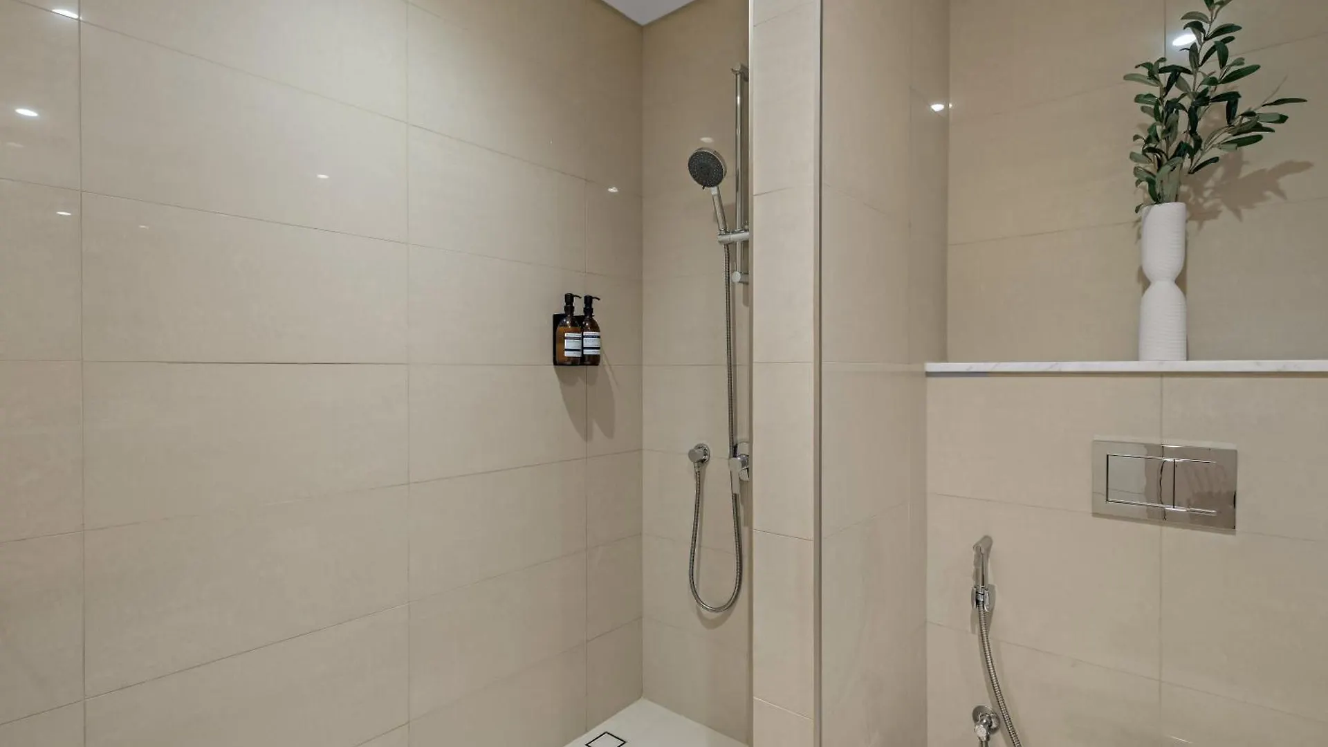 Apartamento Luxe 2Br With Stunning Burj Khalifa Views Dubái Emiratos Árabes Unidos