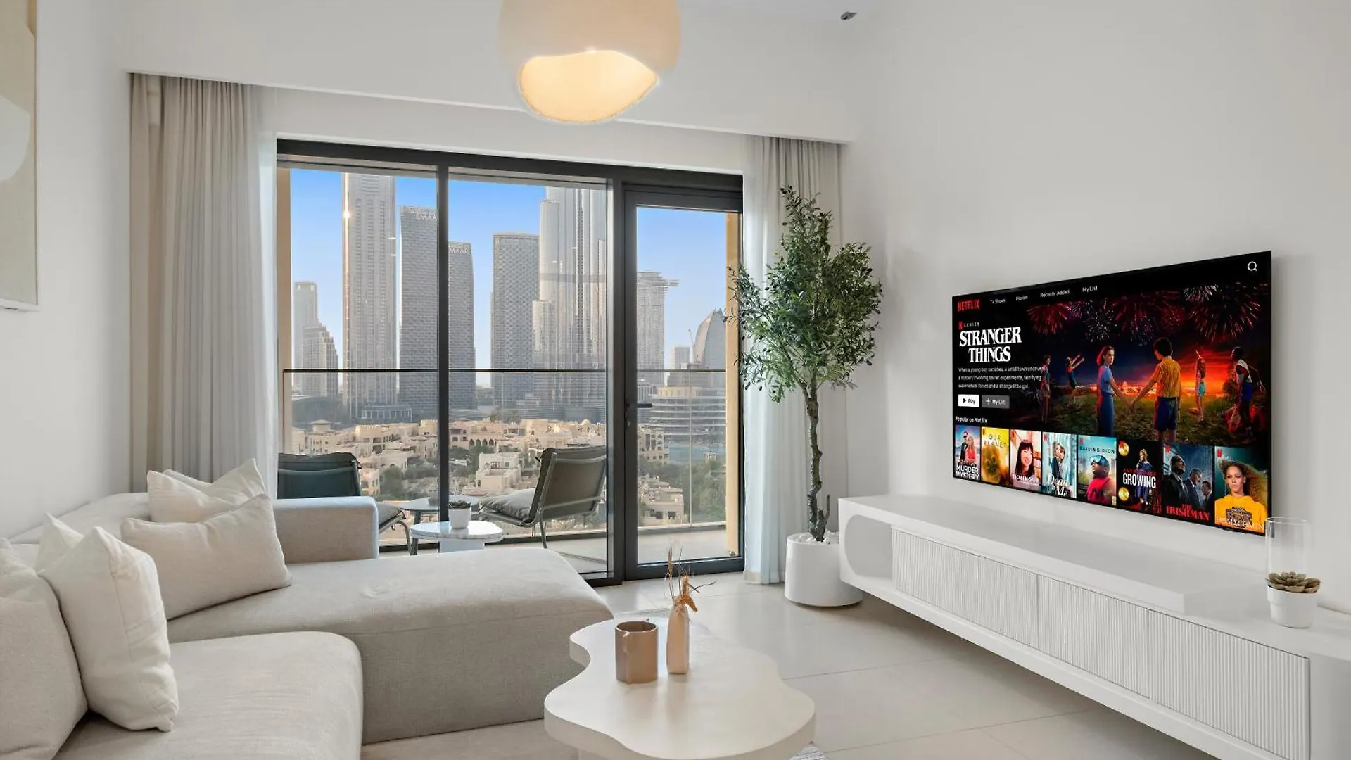 Apartamento Luxe 2Br With Stunning Burj Khalifa Views Dubái
